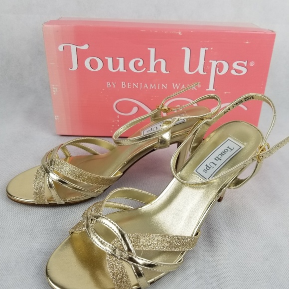 touch ups by benjamin walk jordan sandal